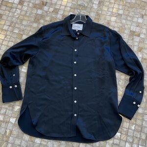 Frame Women’s Datk Navy Satin Button-Down Shirt. Size Small.  Worn once